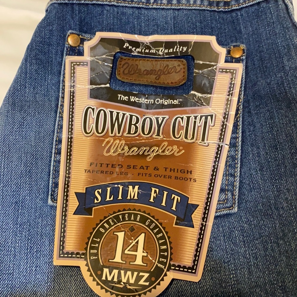 Wrangler slim fit shorts